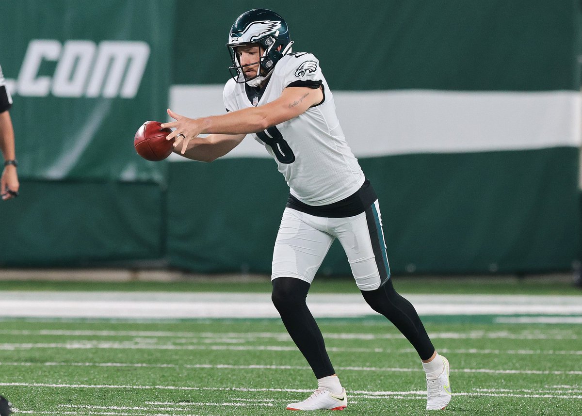 PHLEaglesNation's tweet photo. Punter Arryn Siposs has been activated off of IR

WR Greg Ward &amp; S Anthony Harris have also been elevated from the practice squad to the active roster https://t.co/r8sh746EAf