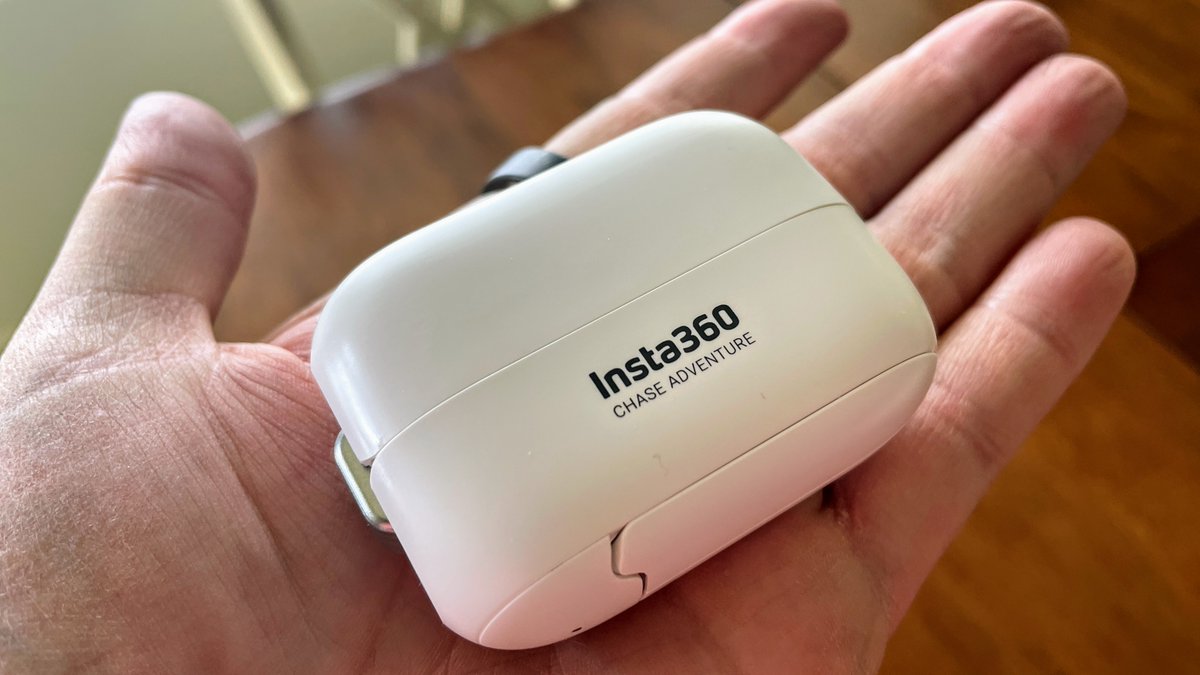 HergetPietro's tweet photo. Can you make a video just using the Insta360 GO2, an action camera the size of my thumb?
#insta360 #peterherget #gadgetsanonymous https://t.co/fS1PysyWHj