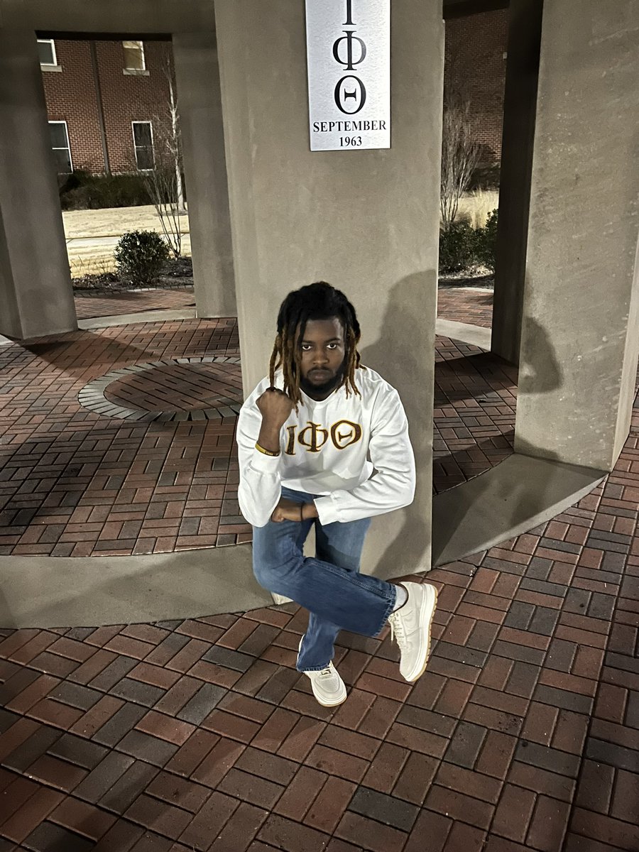 myles 🚀 tweet media