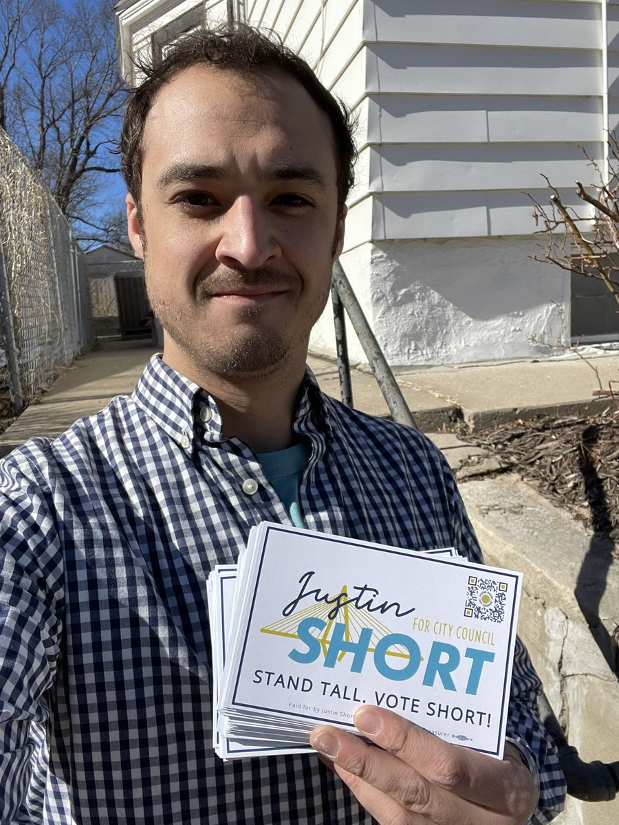 tyler_mccall's tweet photo. Back on the doors, knocking in northeast KC for @Justin__Short running for City Council!
#VoteShort https://t.co/UIwiOueshr