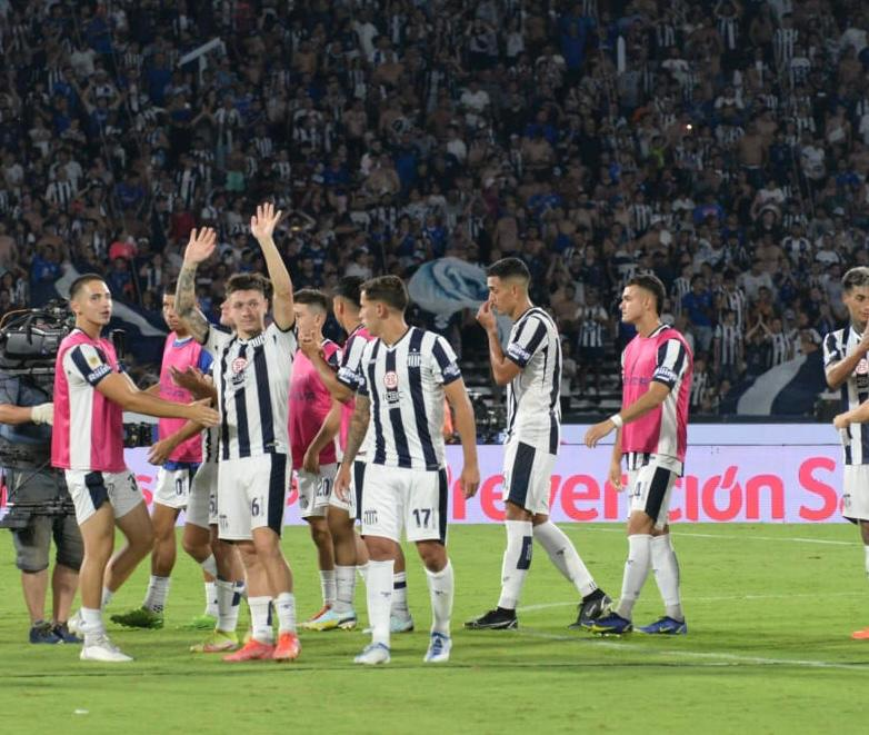 mauricoccolo's tweet photo. ✳️Talleres tiene historial favorable contra Bover desde que volvió a Primera:
G8-E3-P7 en total

G4-E0-P3 vs. River
G4-E3-P4 vs. Boca https://t.co/Bl8MfoZ5yh
