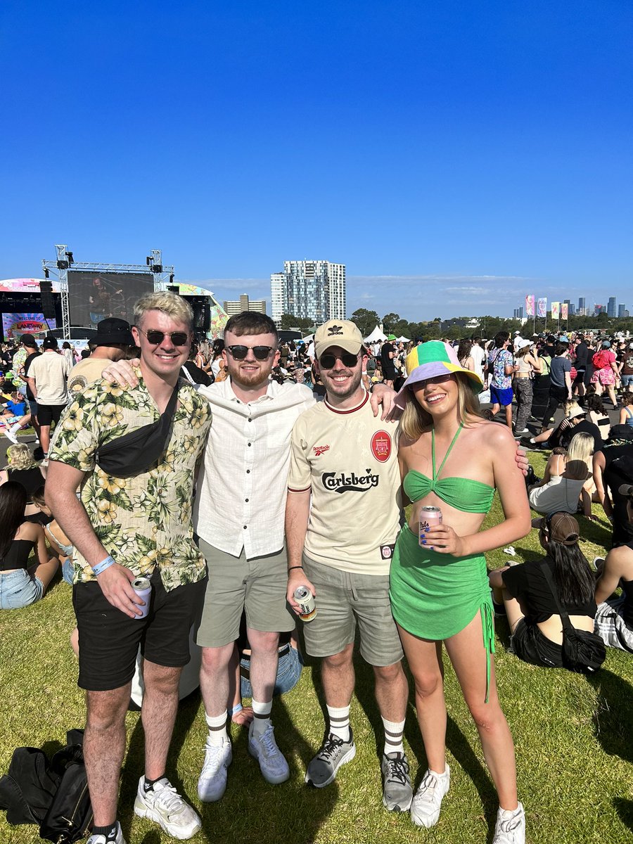 Judge310's tweet image. The grass is greener 🇦🇺