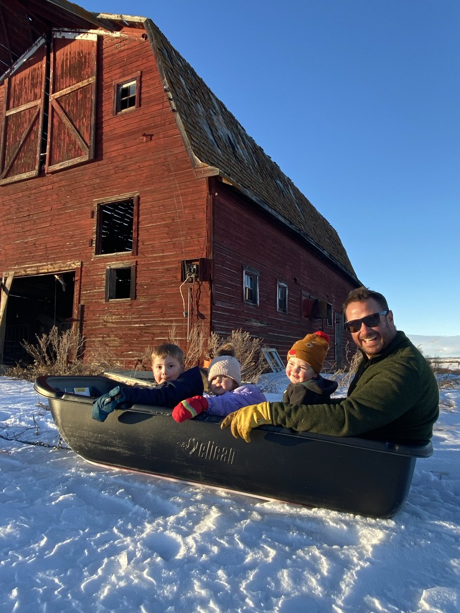 Going for a rip eh 🇨🇦❄️