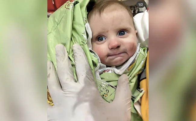 Miraculous Rescue In Turkey, Baby Found Alive In Rubble After 128 Hours ndtv.com/world-news/tur…