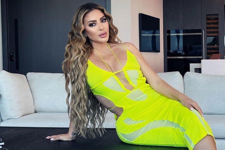 marygodsby's tweet photo. larsa doesn’t need rhom. rhom needs her. https://t.co/qahI114rbO
