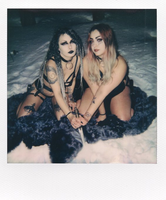 Come and play with us🗡️ @Sinful_Sindel  Photographer ~ @polyroidproject 🩸 &bull; If you didn&rsquo;t know yet all<a class="tags" target="_blank" title="On Twitter" href="/?out=eyJ0eXAiOiJKV1QiLCJhbGciOiJIUzUxMiJ9.eyJpYXQiOjE3MjUzODIzNTAsImlzcyI6InR3cG9ybnN0YXJzLmNvbSIsIm5iZiI6MTcyNTM4MjM1MCwiZXhwIjoxNzU2OTE4MzUwLCJyZWRpcmVjdF91cmwiOiJodHRwczovL3R3aXR0ZXIuY29tL1NpbmZ1bF9TaW5kZWwifQ.MQ23vNTa6JGa3F5_BCaWN35bGovh8EeAqxgT4vP35QWwiO9J07g5d1p1zx58we4j6ORiUp2H_m2o2VgIB1ahLQ">@Sinful_Sindel</a><a href="/tag/gothgirl"class="tags"><span>#gothgirl</span></a><a href="/tag/gothbabe"class="tags"><span>#gothbabe</span></a><a href="/tag/gothicgirl"class="tags"><span>#gothicgirl</span></a><a href="/tag/onlyfans"class="tags"><span>#onlyfans</span></a><a href="/tag/onlyfansbabe"class="tags"><span>#onlyfansbabe</span></a>