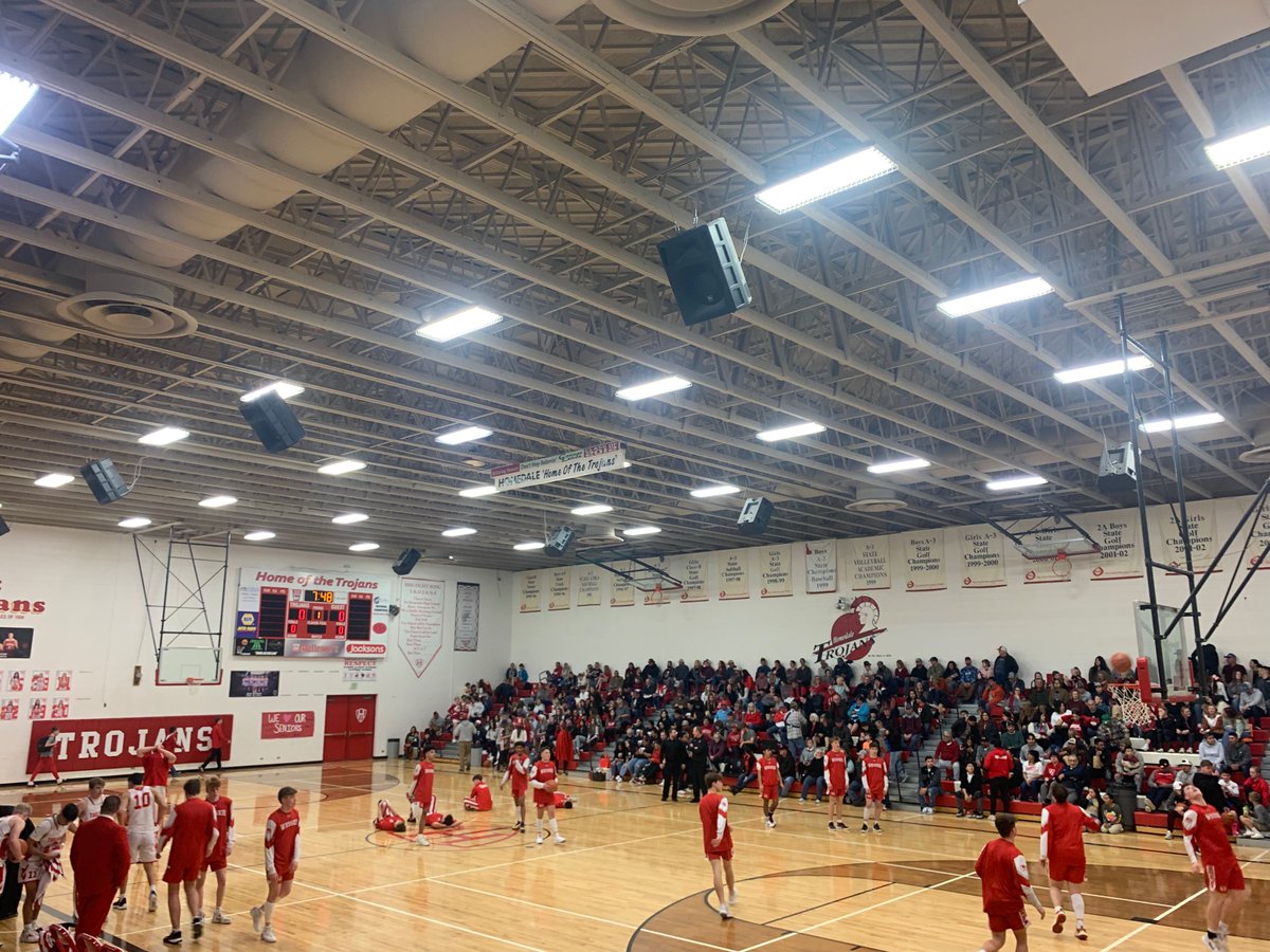 3A Basketball Homedale vs Weiser about to tip off! Full house! Nothing better than small town sports in Idaho! #Pride #Tradition #SRV #HTPride