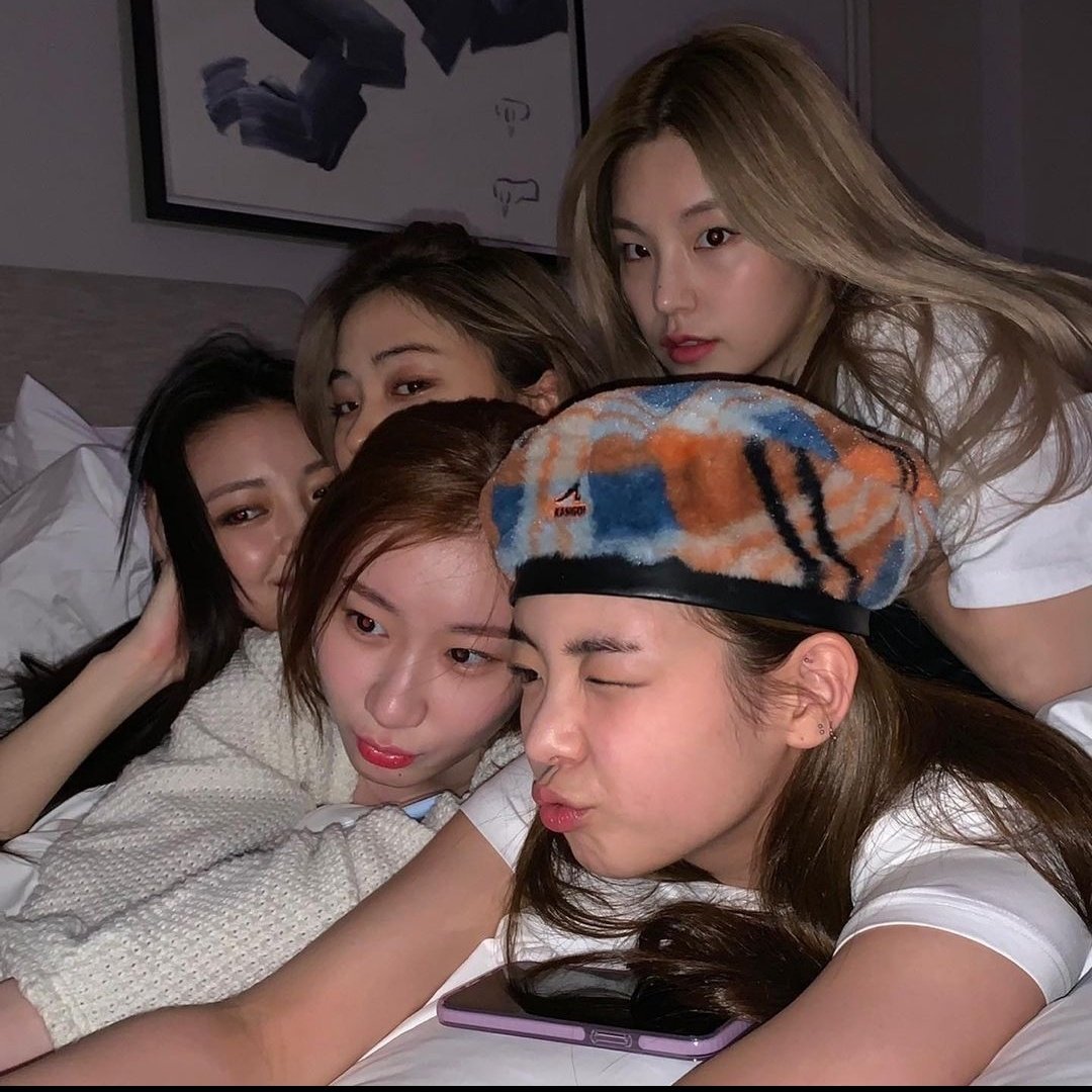 saranghxeee's tweet photo. my forever faves 🫶🏻 https://t.co/wAq1oPiBzq