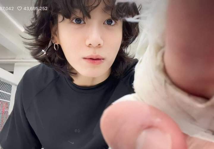 euophori's tweet photo. Cantik banget bayiku, kalau kucium nanti taehyung marah ngga ya?😔 https://t.co/juhHgTpIrT