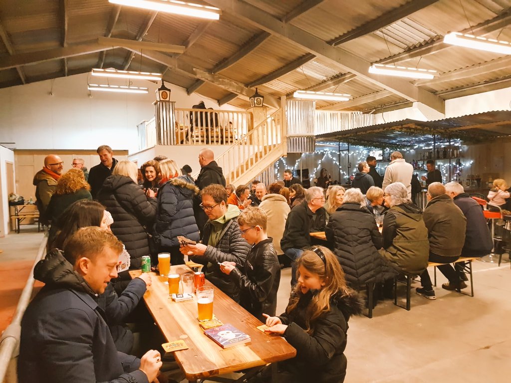 StubbornMuleBru's tweet image. Fantastic stuff again #timperley #altrincham #saletown ace to see y'all this Fri/Sat 🙌 Nothing we like more than seeing all those happy faces new n old &amp;amp; when the food invite sells out, even better 🤝 Glad you had a top day over here @Urban_Crust See ya soon 👌 Muchas gracias 👏