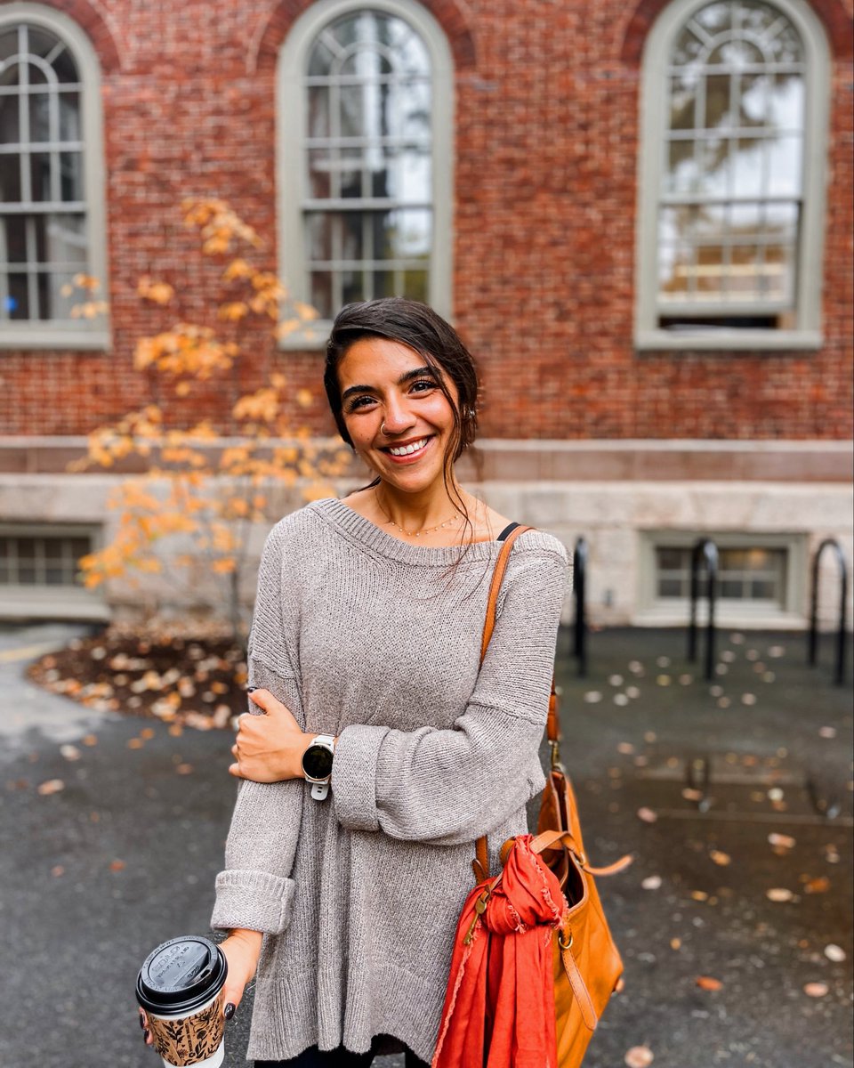 arianaelena97's tweet image. Happy International Women and Girls in Science Day! This is what a Latina scientist looks like! 👩🏽‍🔬⛈️👩🏽‍💻☀️