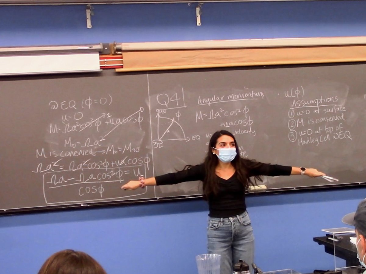 arianaelena97's tweet image. Happy International Women and Girls in Science Day! This is what a Latina scientist looks like! 👩🏽‍🔬⛈️👩🏽‍💻☀️