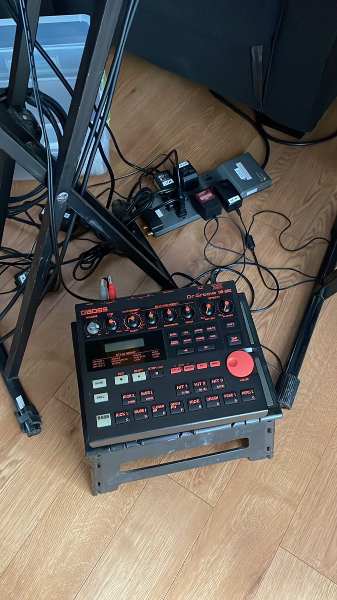 daecos's tweet photo. I’m making a mess again. https://t.co/kLIncXkx2T