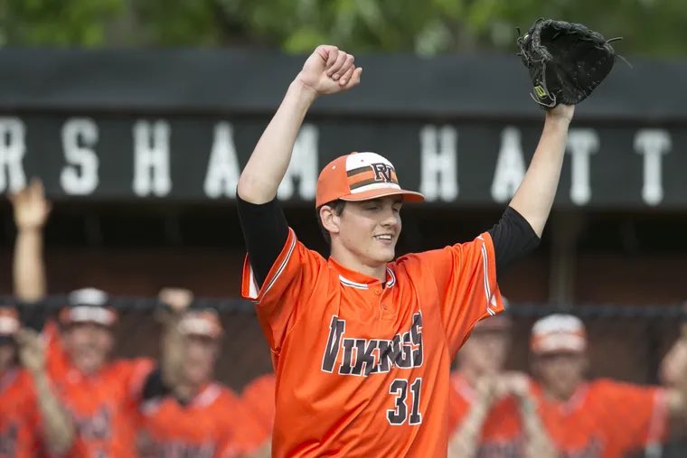 Hands up if you’re pumped for baseball in less than a month!