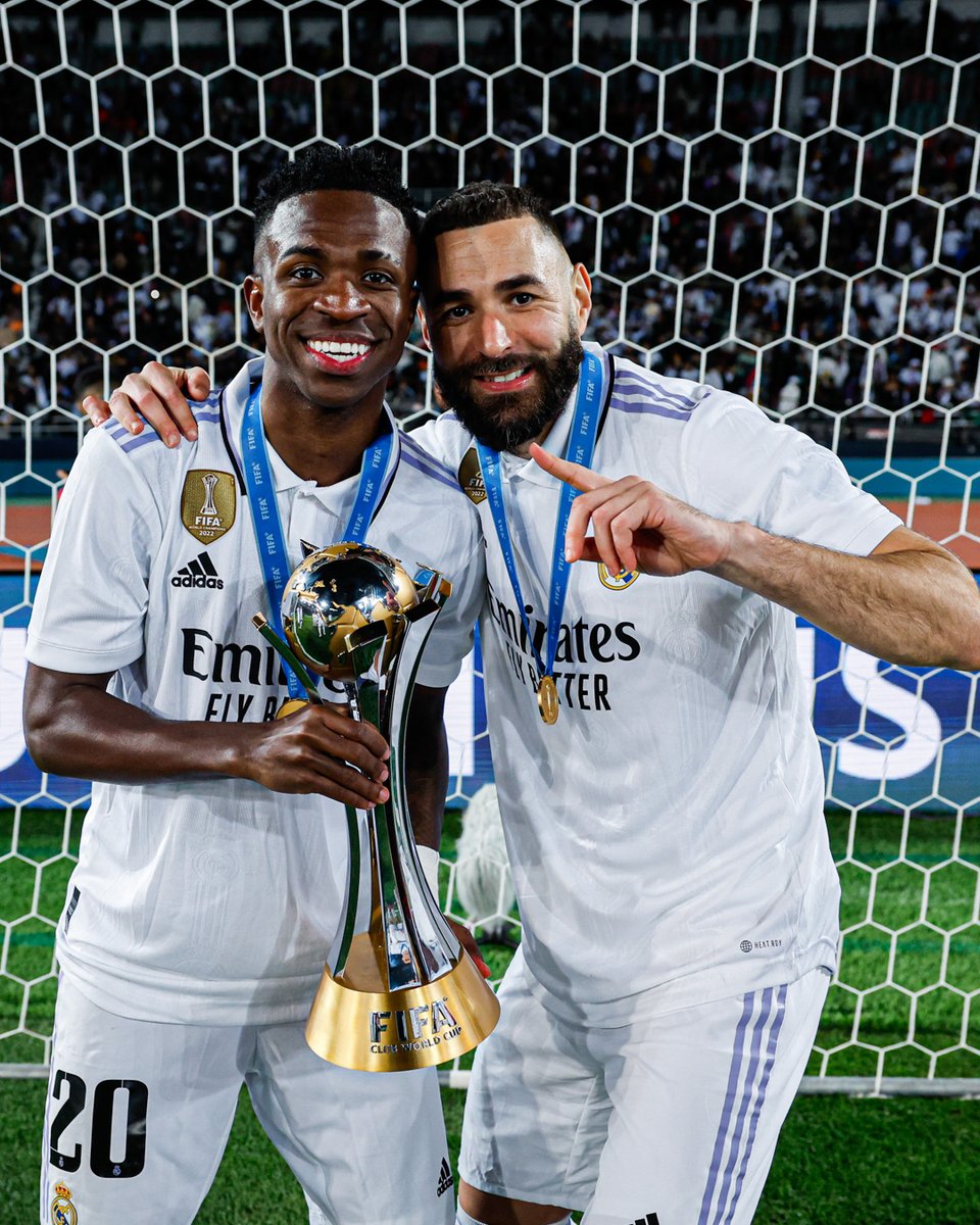 realmadridpt's tweet photo. 🏆 𝑽𝑰𝑵𝒁𝑬𝑴𝑨 #W8RLDCHAMPIONS https://t.co/55iWNw3KKu