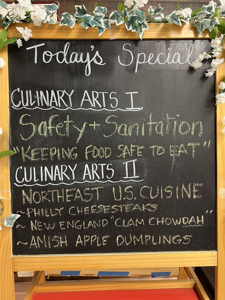 LVCulinaryArts's tweet photo. @LVCulinaryArts prepared Amish Apple Dumplings w/ scratchmade pie crust &amp; repurposed apples along w/ delicious “Superbowl-Ready” Philly Cheesesteaks! 
Wowza!!!!! Awesome flavor profiles, happy tastebuds &amp; full tummies! @LaderaVistaJH @FullertonSD https://t.co/F5hDT9HtrS