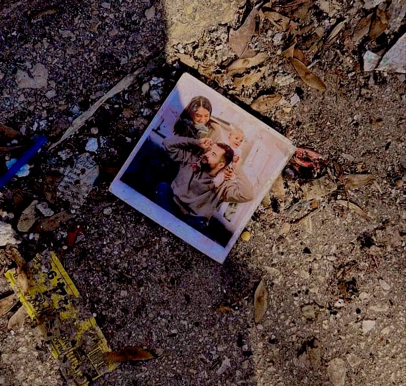 Bazı fotoğrafların bir dili vardır, gözyaşı vardır…

Siz susarsınız, onlar konuşur, anlatır…