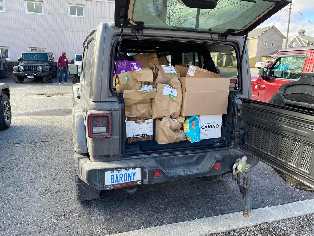 niagarareajeepc's tweet photo. Thank you Sobeys, Port Colborne & @PortCares
Thank you to all the members & public that came out to help today & donated #NAJC proud https://t.co/5rkNgAXaR4