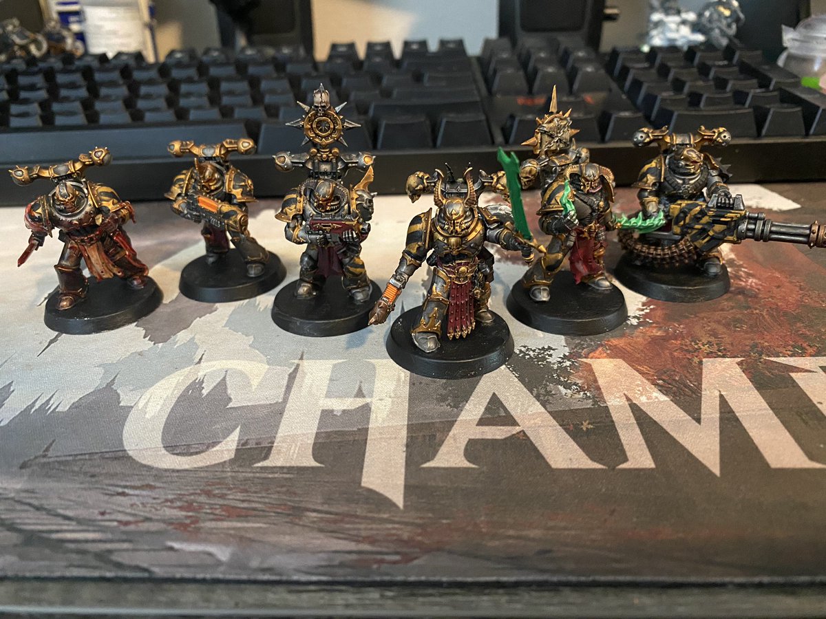Crew3Podcast's tweet photo. I always forget to take photos mid-game, but Siegemaster Dagrond’s warband entered the Gallowdark and came out victorious. Shoutouts to “Hugsmaster” Derrick for taking out 4 demons. #IronWithin #IronWithout #DontHugDerrick https://t.co/IY15ONoXTQ