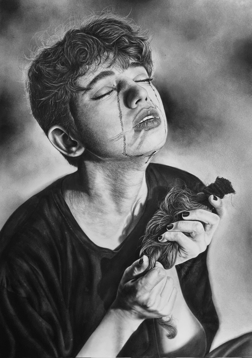 SVosughian's tweet photo. ✏️⚪️PENCIL DRAWN ARTWORK⚪️✏️
"PRICE"
"in praise of brave and selfless women"
https://t.co/jzm5prWk5t
#etherstulist https://t.co/4IuTi5TgKA