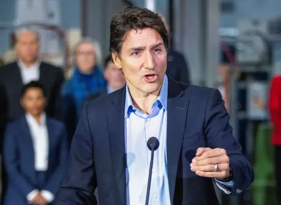 #BREAKING: Canada and U.S. Scramble Jets to Take Down UFO, Trudeau Says
