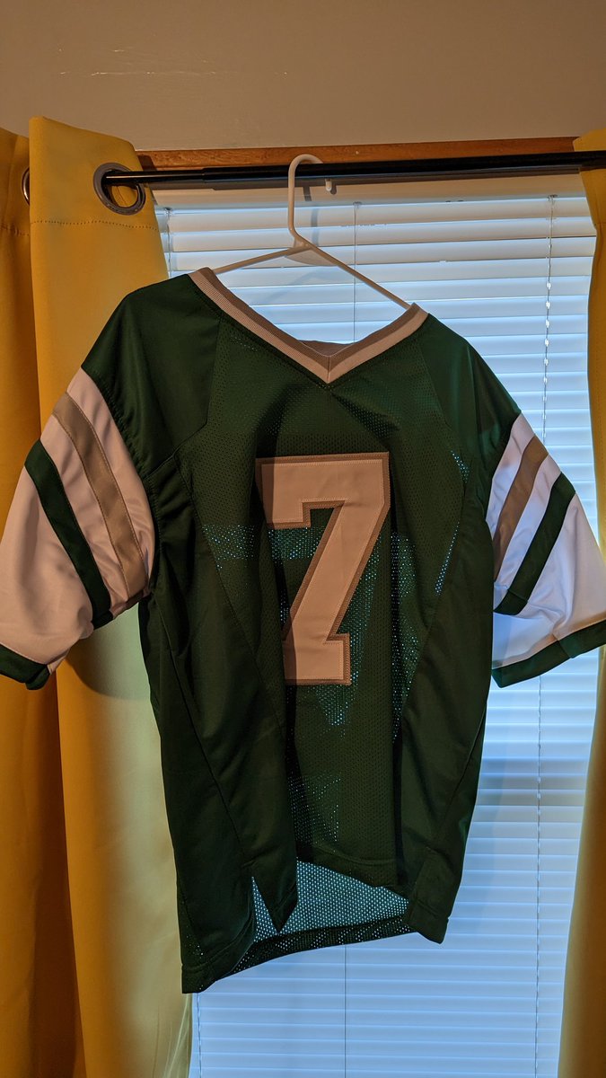 𝙃𝙚𝙡𝙢𝙚𝙩 𝘼𝙙𝙙𝙞𝙘𝙩 on Twitter "My jersey for tomorrow came in. I love these