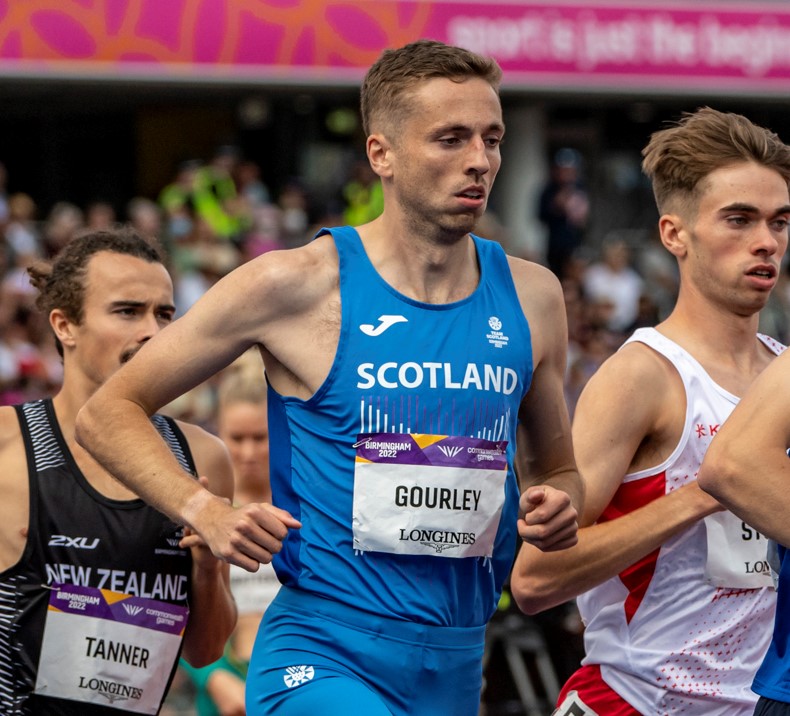 NEIL SECOND 3:49 MILE PB #SALbelong WOW! Terrific run @Neil_Gourley for 2nd Wanamaker Mile @MillroseGames with 3:49.46 to improve his PB (from 3:52) and threaten Josh Kerr's 3:48 Record Well done @SALChiefExec @gnaac1 @Bobby_ThatOneMo @OvensDavid @letsrundotcom @AthleticsWeekly