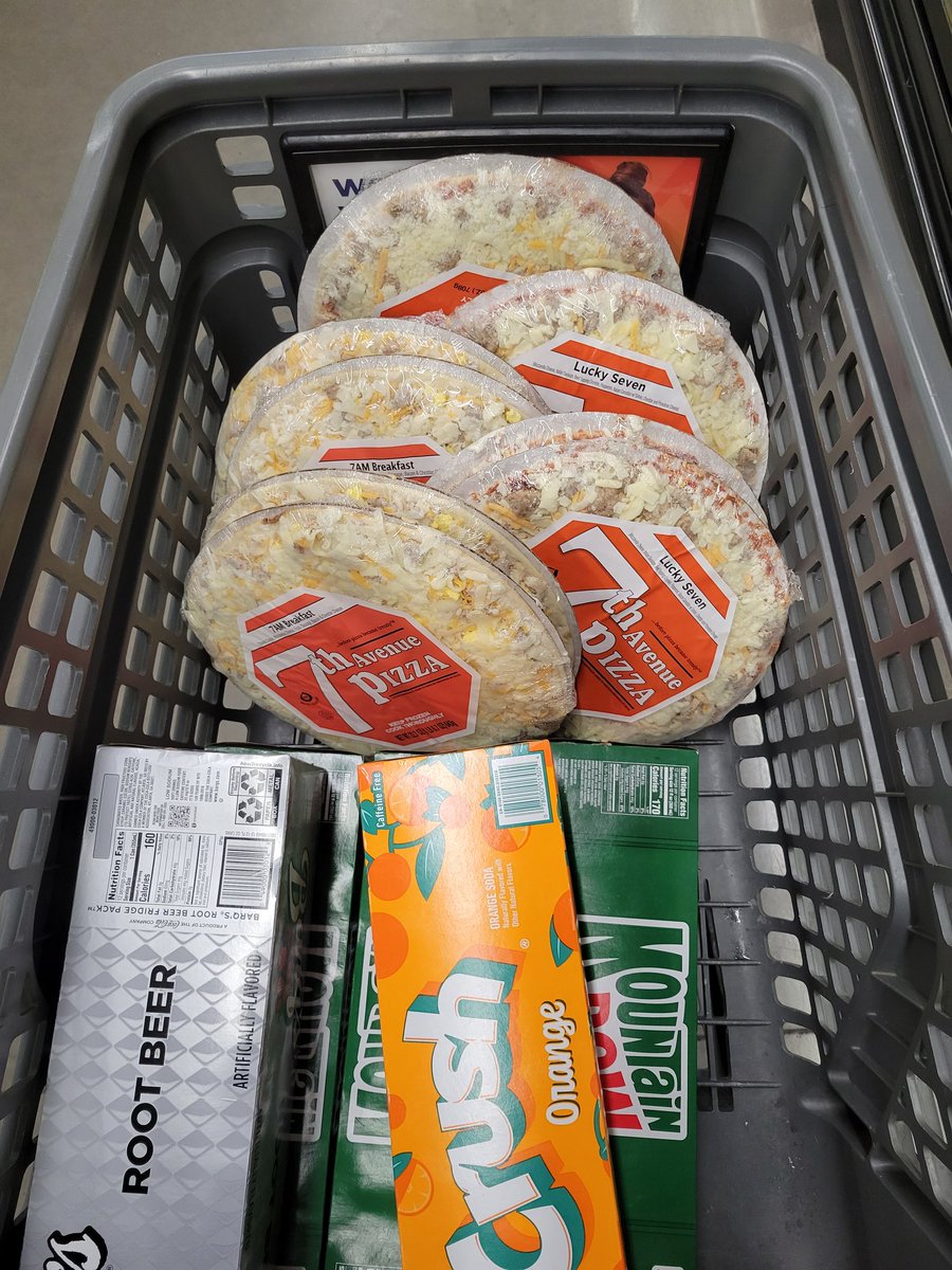 DonuttDave's tweet photo. When you swing into @Coborns to grab soda and remember @7thavenuepizza is on sale,
You load up
#pizza #squaresortriangles #7thavenue https://t.co/ImTRPewKOL