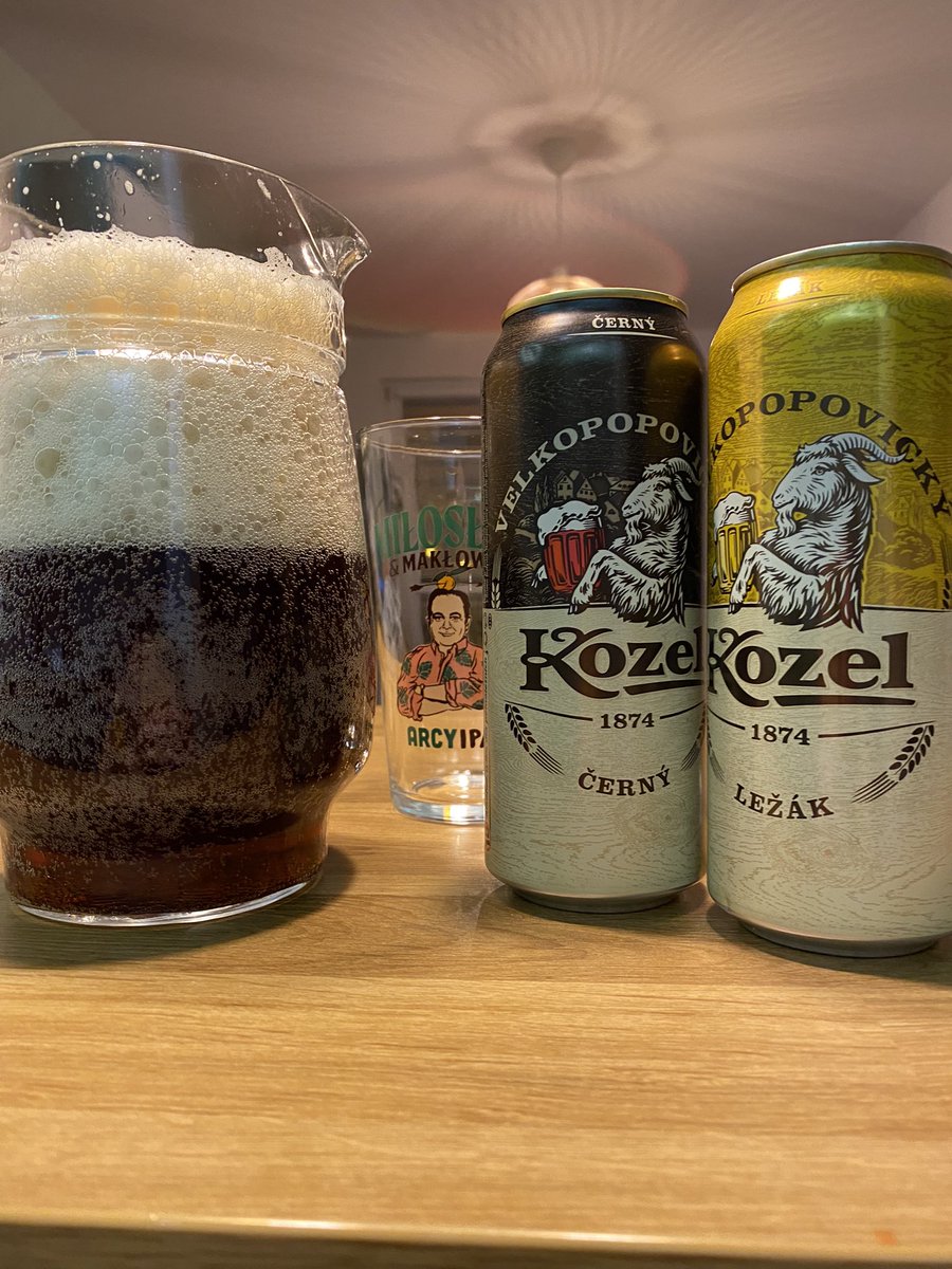 TszyPoTszy's tweet photo. Taki eliksir uważałem z dwóch #Kozel. Piwo rżnięte czyli rezane pivo. Powiem nawet, że smaczne połączenie! #cerny #lezak #rezane https://t.co/3tipNWQYuh