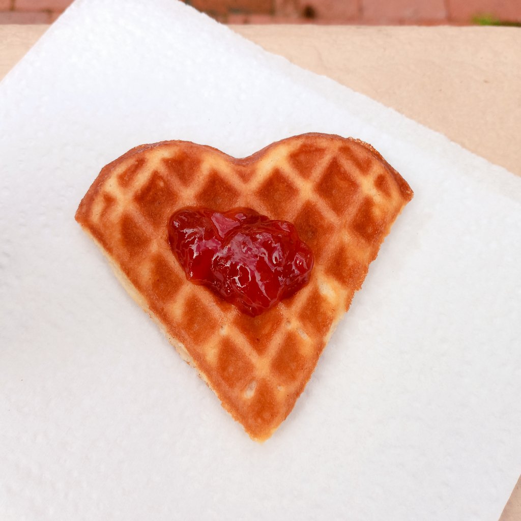 The ❤ shaped waffle I got at the House of Norway. #waffle #heart #WaffleHeart #BalboaPark #HouseOfNorway