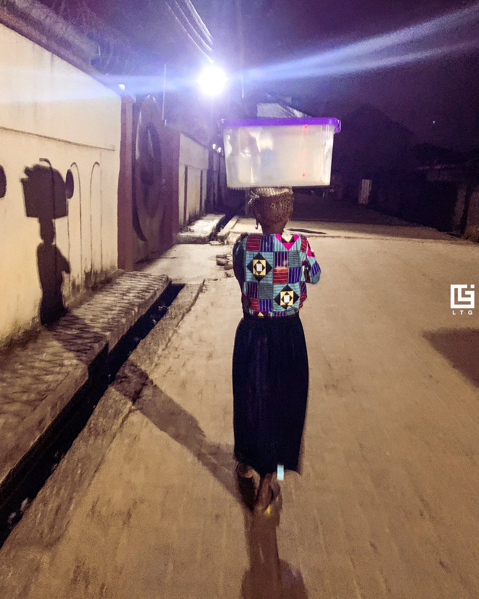 Levithegrapher1's tweet photo. “Motherhood is the greatest thing and the hardest thing.” – Ricki Lake.

Lagos Nigeria,2022.

Photography by @Levithe_grapher 

#prayforburna Chrisland "Seyi Tinubu" Esther #Davido https://t.co/DzgRCfouSE