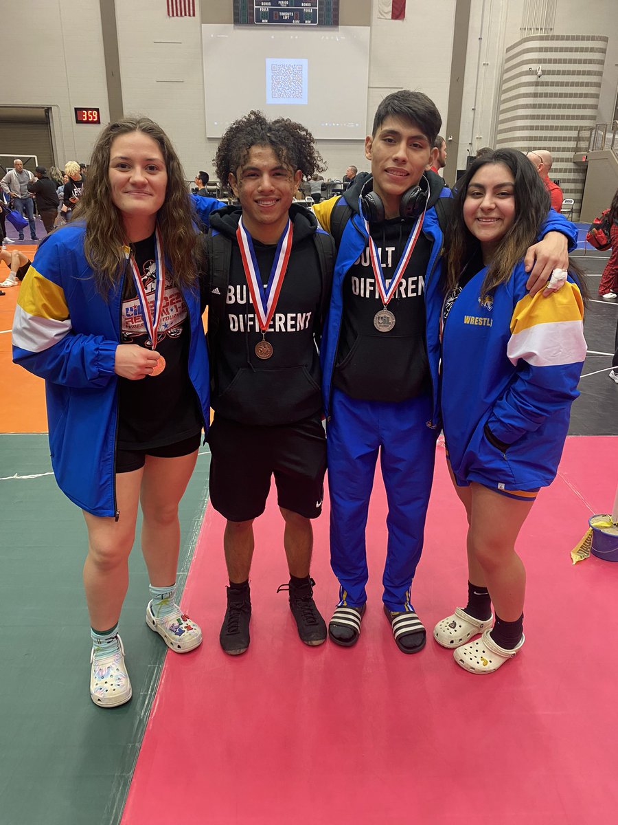 FrenshipW's tweet photo. next stop..STATE BABY! Your Tiger Wrestling team had a great weekend at Haltom. Advancing to state: Audrey Lockhart- 1st place (2 time), Vincent Sandoval- 2nd place, LeeAna Trevino- 2nd place, Vincent Garcia- 4th place, and Alternate Kayden Johnson. We’ll see y’all in Houston! https://t.co/WNS13m24Mx
