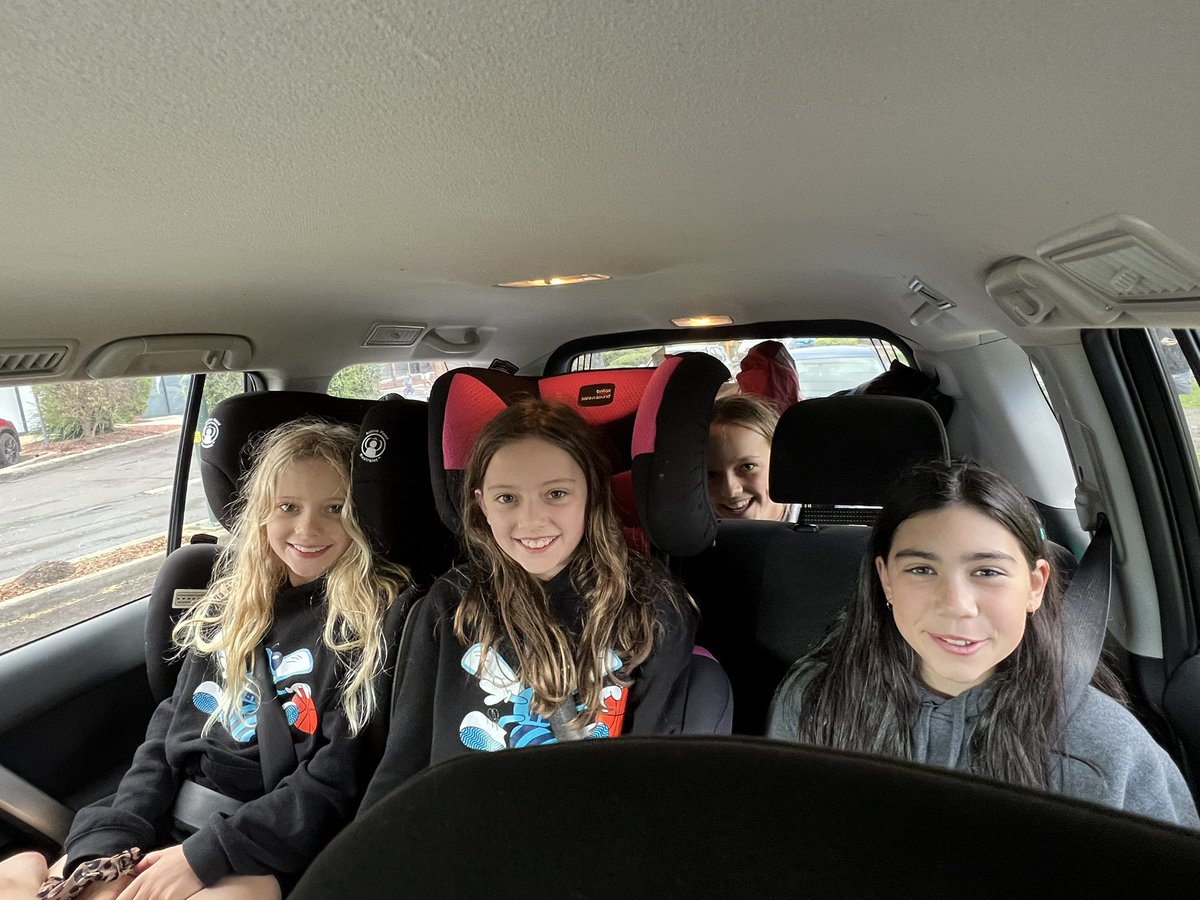 charlesdavis75's tweet photo. Families with four kids. I’m amazed at how you do it. We got one extra gorgeous kid this weekend and the #TeamDavis chariot is chocked full. Anymore gear and I’ll need a trailer (or need to use the roof racks). Seven seats is a saviour. #WeekendInsights https://t.co/tbjr8oFgBC