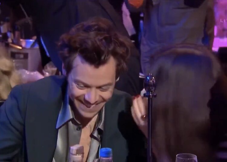 TheHarryNews's tweet photo. Harry and Gemma at the #BRITs https://t.co/kvfSirBdCw