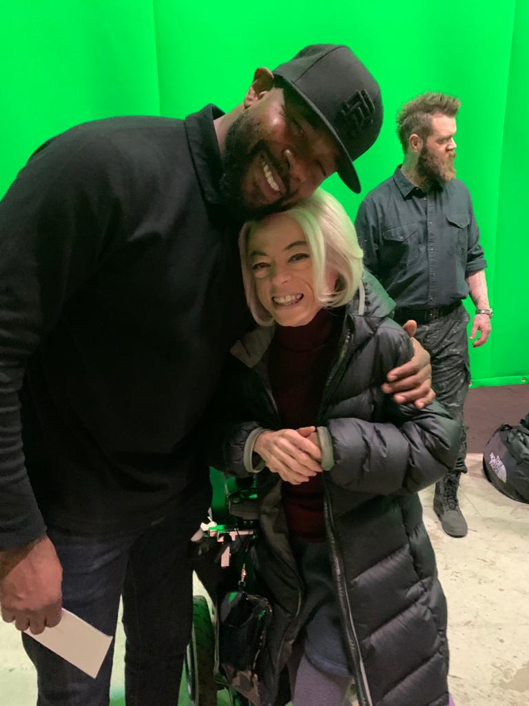 Liz "blue tick" Carr tweet media