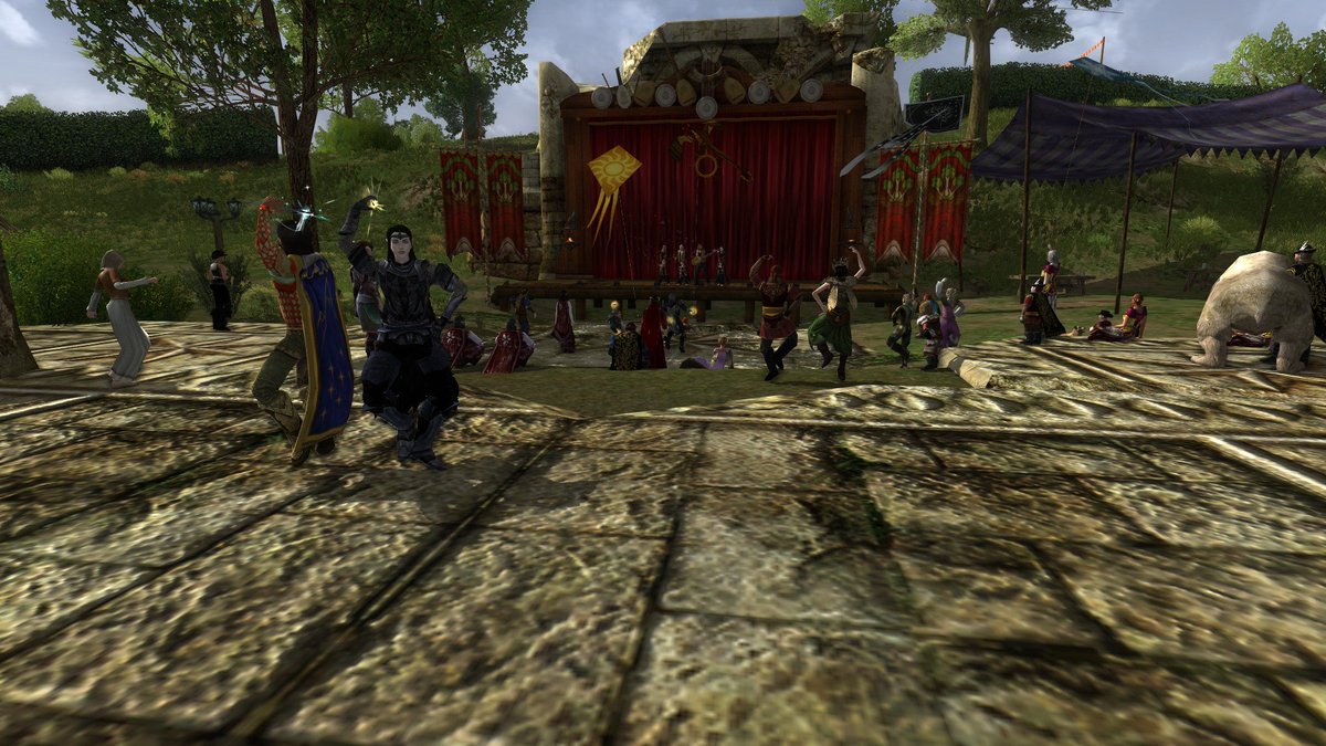 The Enclave had a great time playing at the Hearts A' Fyre music festival on Brandywine.  This was such a fun event and many great bands participated.  The crowd was awesome! #lotro