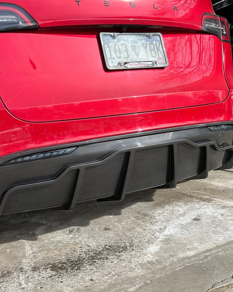 RatsTesla's tweet image. Slowpoke got a new bootie today. #Tesla #TeslaModelY #teslamodelyperformance #teslabootie