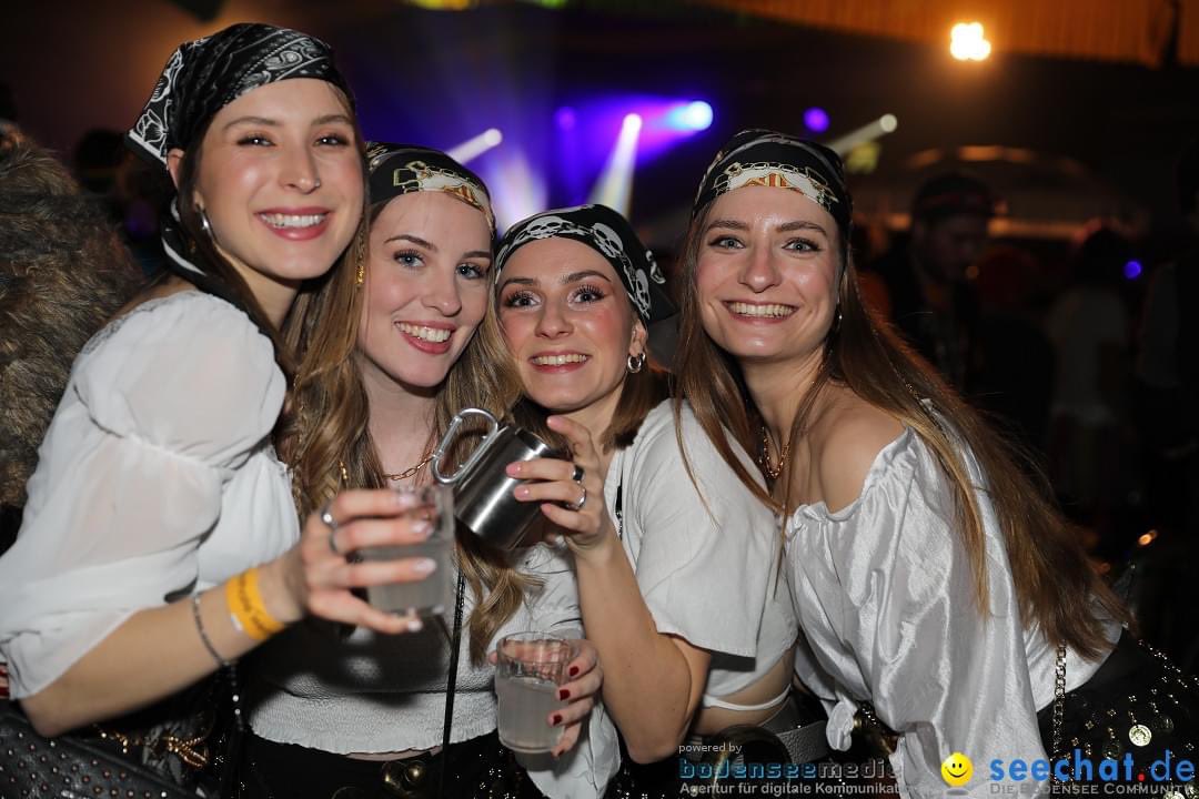 seechat's tweet image. #Affenball - Fasnet: #Wetzisreute, 11.02.2023

## 25 Jahre seechat.de | Die #Bodensee Community - JUBILÄUM ## 1999-2024

Alle Fotos und Videos auf:
&amp;gt;&amp;gt; seechat.de

© Copyright by
SEECHAT.DE
DIE BODENSEE.COMMUNITY