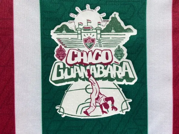 rtiesporte's tweet photo. O Fluminense vai ter uma novidade em seu uniforme no clássico contra o Vasco. O clube usara um “patch” em alusão à Chico Guanabara, aquele que é historicamente reconhecido como o primeiro torcedor do futebol brasileiro. #OurSports
Fonte: @NETFLU
📷: Divulgação/ Fluminense https://t.co/BRb3qflO8r
