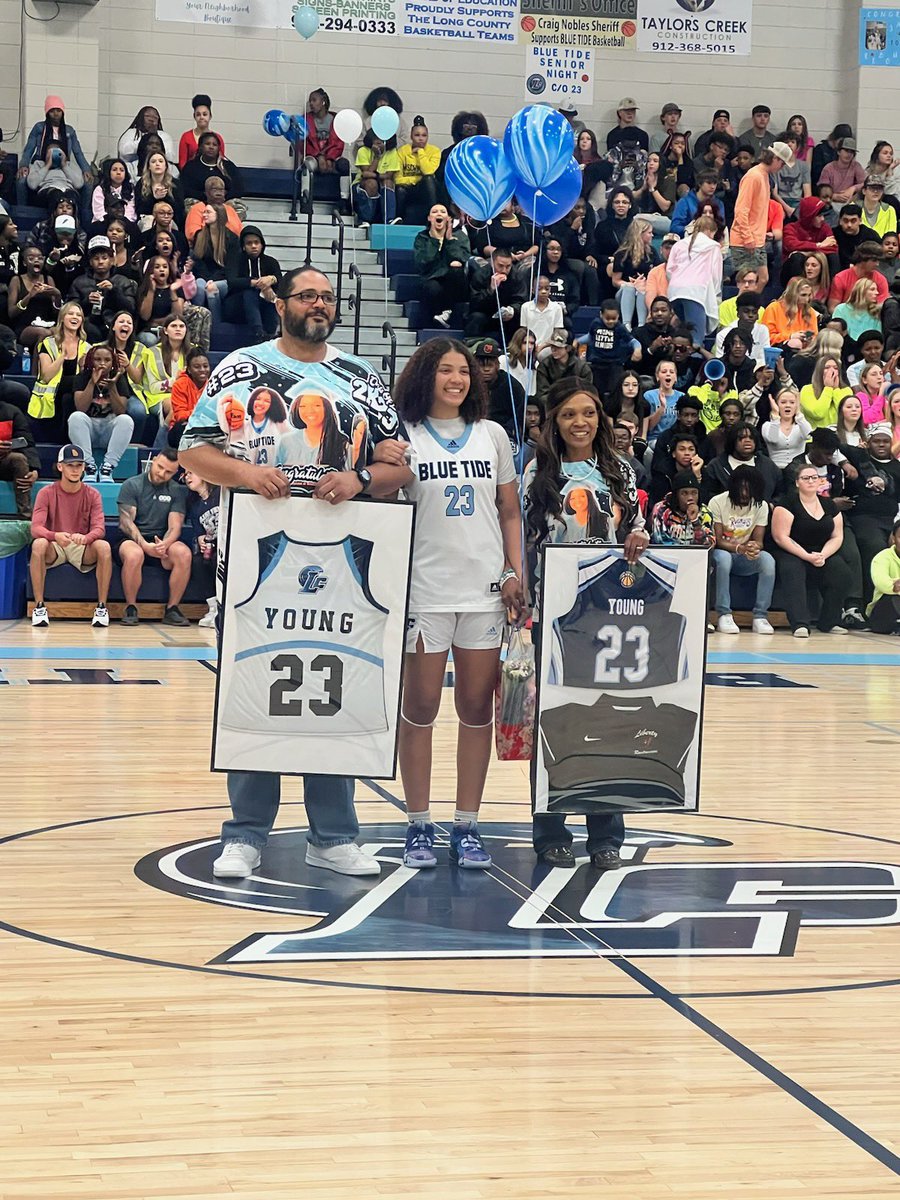 Jada Young tweet media