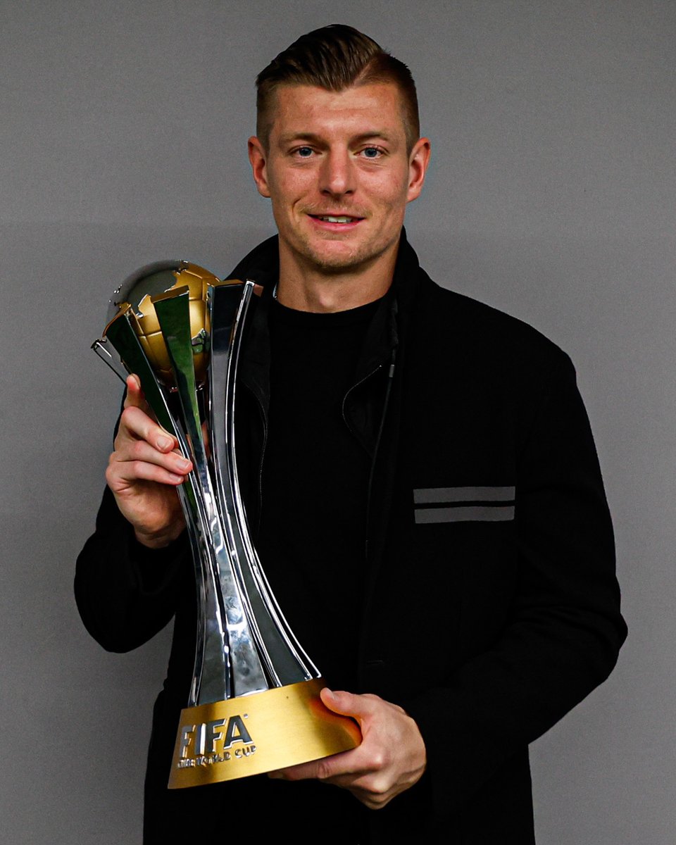 realmadrid's tweet image. 👏🏆 Sexto Mundial de Clubes para @ToniKroos.