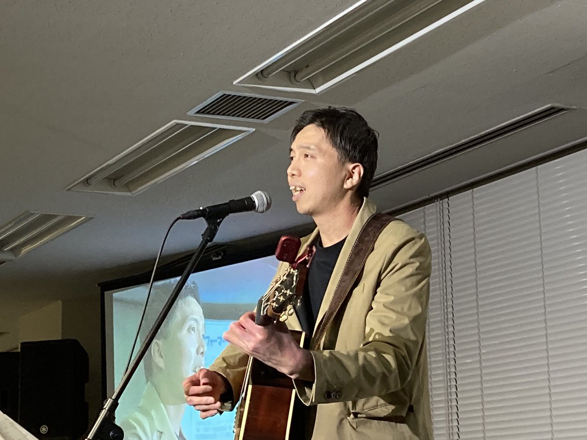 fcnet_info's tweet photo. 2/11は全体会で、個人や社会レベルで思う「現状」や「理想」について出し合い、みんなでカテゴライズしていました‼️今日はそこからテーマで分かれて話していきます🤗

パフォーマンスも最高でした〜😭✨✨

２日目も楽しもう〜‼️

#社会的養護 等経験者全国交流会
https://t.co/G2RJdRH7lA https://t.co/BwCKEBZGdm