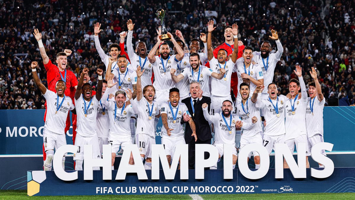 SeputarMadrid's tweet photo. Gelar Club World Cup terbanyak pernegara:

12 Spanyol (8 Real Madrid + 3 Barcelona + 1 Atlético)
10 Brazil
9 Argentina &amp; Italia
6 Uruguay

🏆 #W8RLDCHAMPIONS https://t.co/IlaDnc65zY