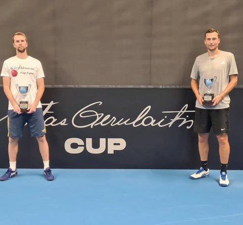Not_Esportivas's tweet photo. ATP Challenger!
Parabéns aos duplistas campeões, o bielorrusso Ivan Liutarevich e o ucraniano Vladislav Manafov (🇺🇦) que conquistaram o @ATPChallenger de Vilnius na Lituânia
#ATPChallenger #tennis #SEBarena #VitasGerulaitisCup #IvanLiutarevich #VladislavManafov https://t.co/Q9fZ4JyMNA