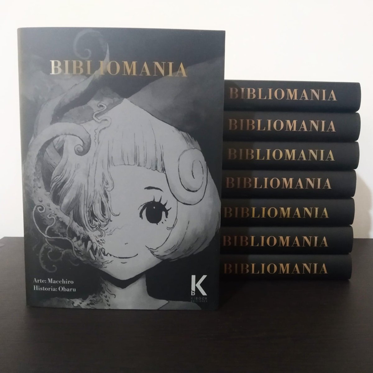 JapanBoxStore's tweet photo. [ Disponible ] #Manga Bibliomania ✨
#Macchiro / #Obaru / @KibookEdiciones

🛒 Tienda en línea: https://t.co/8Wvpty7DMN
📦 Envíos a toda la República Mexicana

#Bibliomania #Seinen #MangaLove #MangaReader #MangaCollection #MangaMéxico https://t.co/Xuc3ftMrhZ