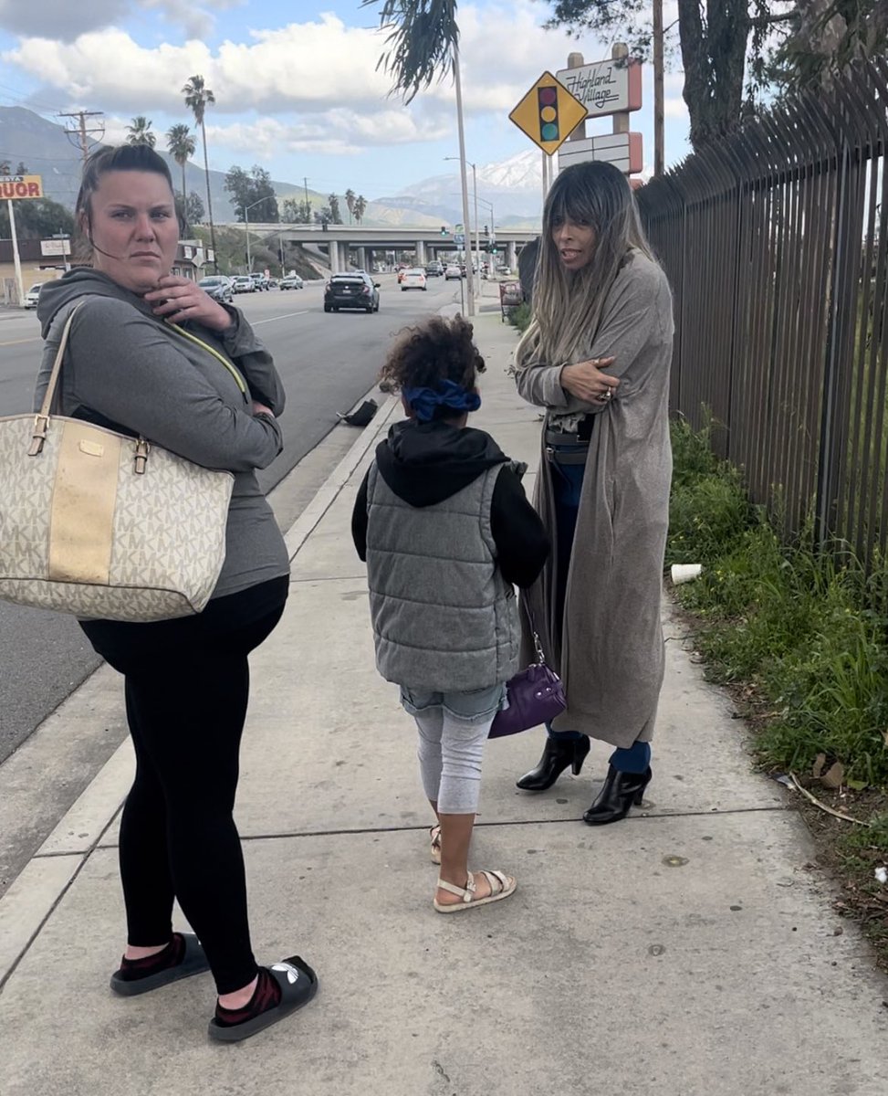 Hey I already called the police but if you see these women in the San Bernardino/Highland area please call the police!! this little girl looked uncomfortable with a full face of makeup and when they noticed me filming they dipped I feel really bad and I should have done more