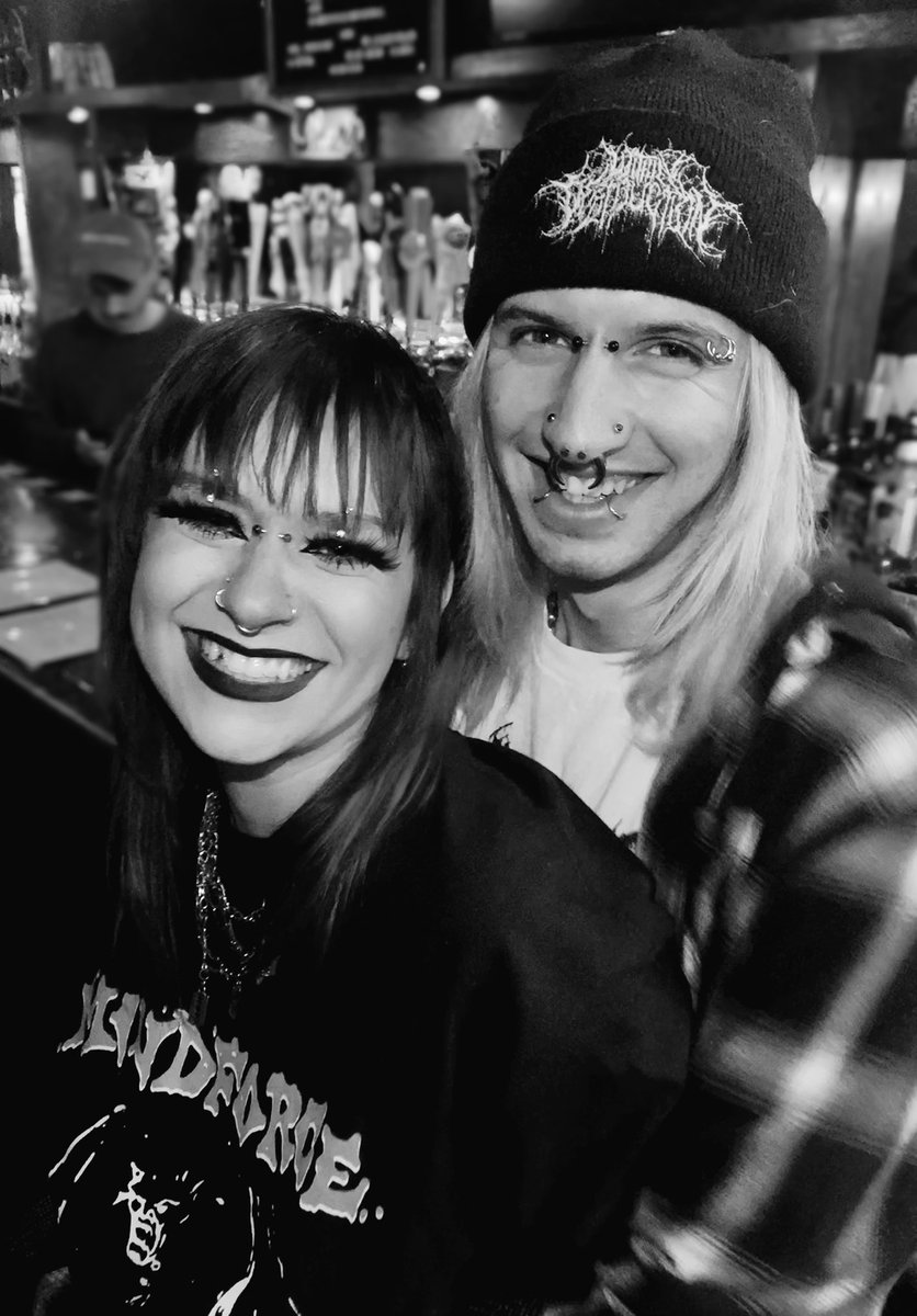 celebrating my 25th bday tn at amh 🤪 come hang doors open at 11PM for <a href="/EmoNight_BK/">Emo Night Brooklyn</a>