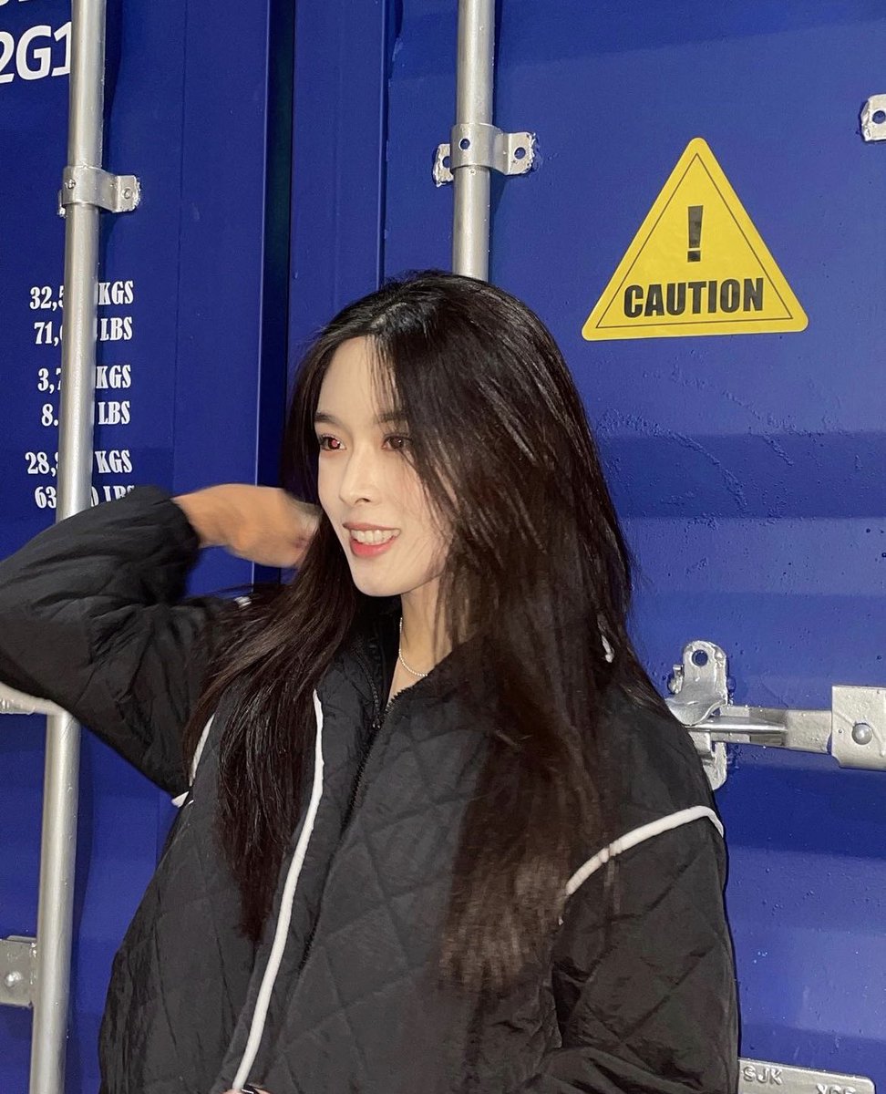 markoeunarchive's tweet photo. 🧥🧥 #magutokki https://t.co/YLJ66pCTlW