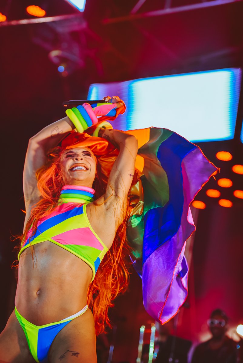 agenciainhaus's tweet image. Ativando o #ModoTurbo com essa participação da @PablloVittar nos #EnsaiosdaAnitta.