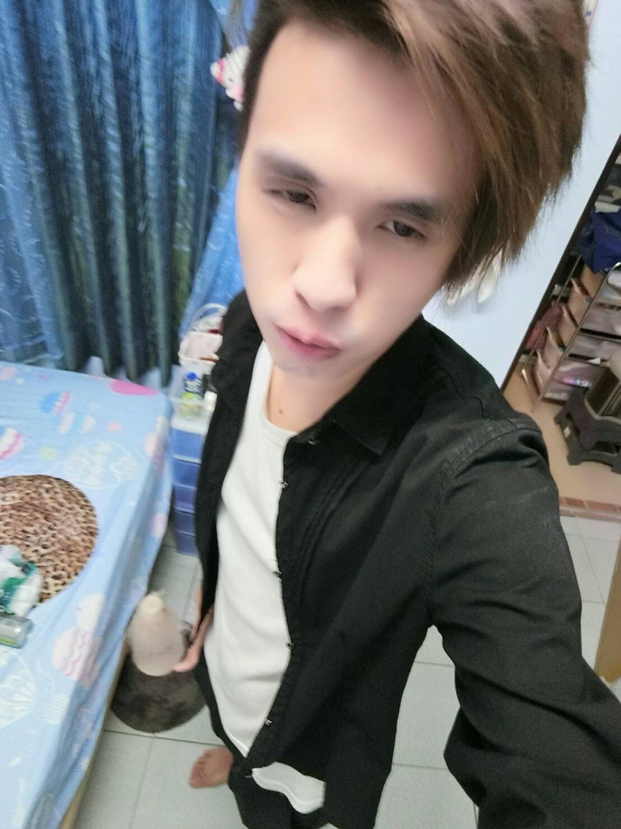 cheese1118's tweet photo. Just me https://t.co/N69mJ6efT0
